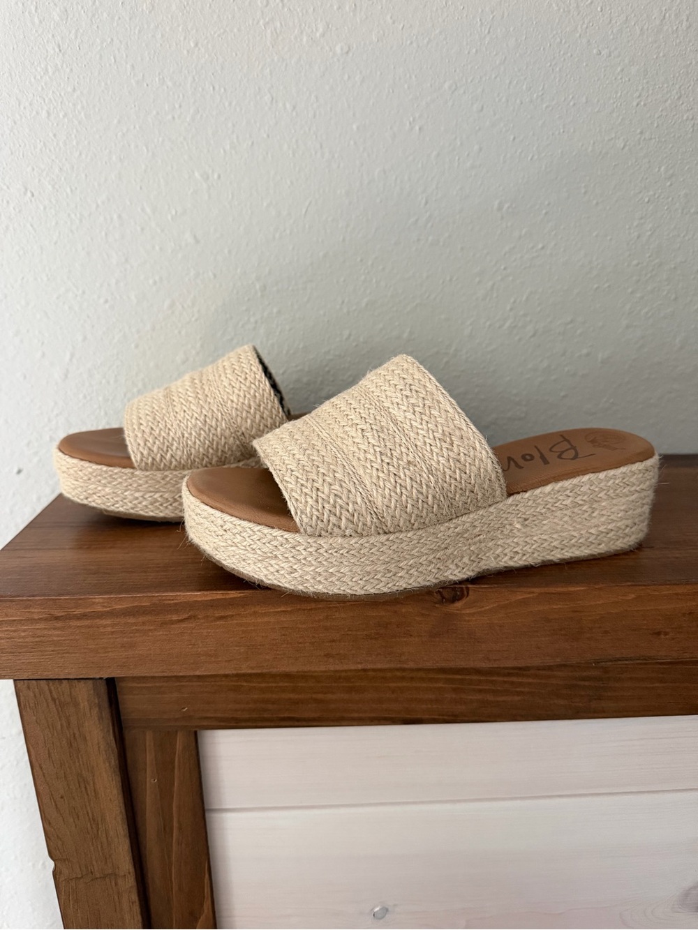 Platform Slide Sandals - Picture 2 of 5